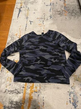 Athleta Girl Black and Charcoal Camo Top